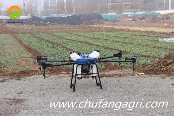 Drone for spraying fertilizer to diseases and insect pests